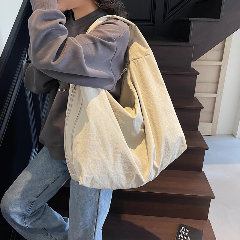 Large Capacity Waterproof Nylon Shoulder Bags Women Korea Style Cloth Casual Totes Lazy Stye Leisure Or Travel Sling Packages