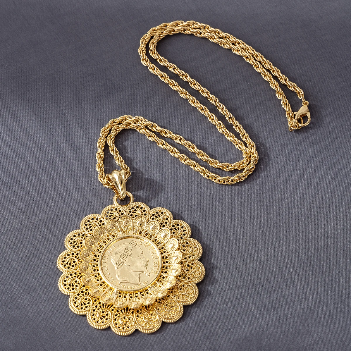 

A Gold Plated Algerian Style Bridal Fashion Pendant Necklace Wedding Accessories Stylish Luxury Design