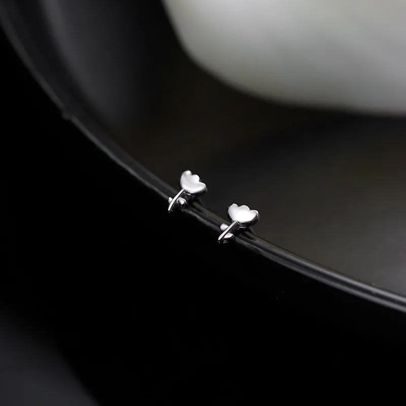 Fashion Silver Color Tulip Flower Stud Earrings for Women Girls Simple Unique Sweet Party Jewelry Gift Pendientes Mujer