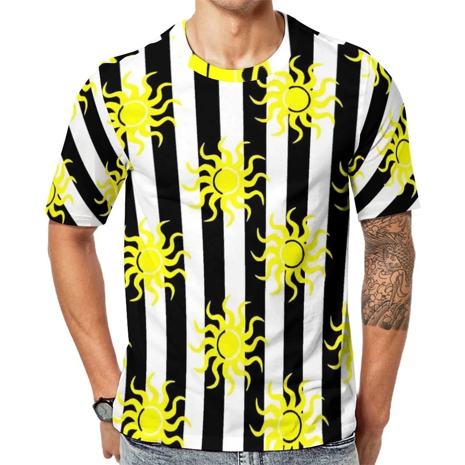 Black And White Stripes with Yellow Sun T Shirt Trending T-Shirts Men Casual Tshirt Summer Short-Sleeved Custom Tops Plus Size