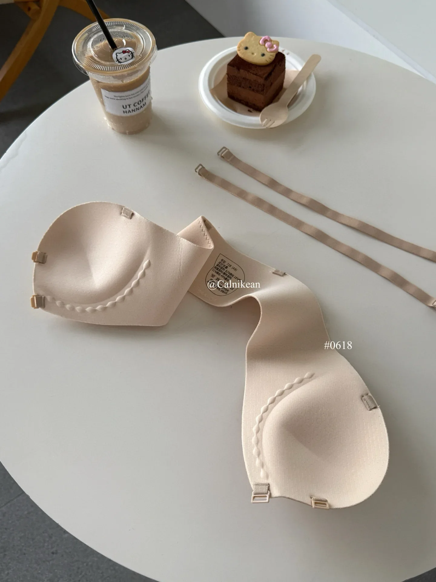 Modischer, seitlich gekreuzter, trägerloser Bandeau-BH mit Schnallendesign, bequemer, stützender Push-up-BH für Damen – Detail 25