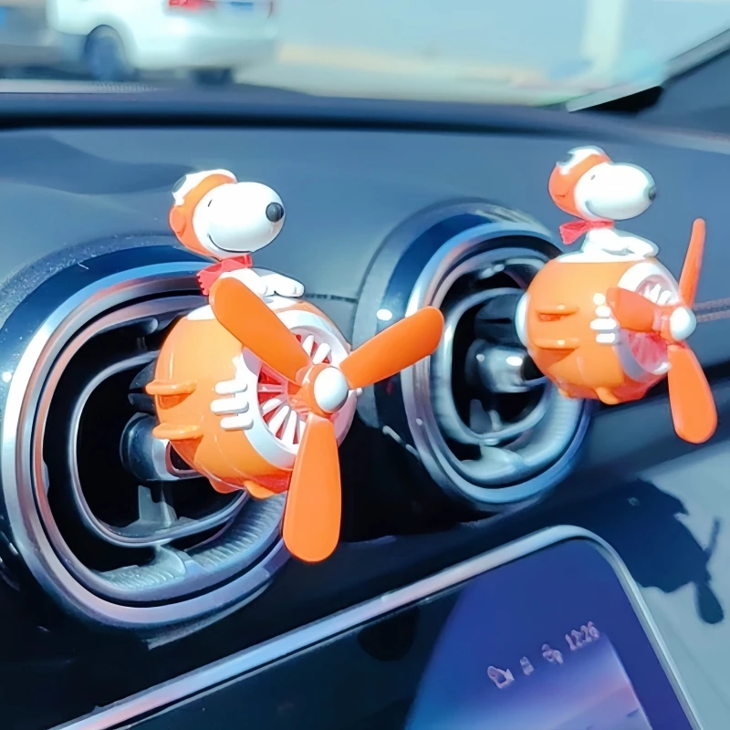 

New Snoopy Anime Car Air Freshener Aromatherapy Fragrance Piece Car Air Outlet Ornament Perfume Clip Decor Car Accessories