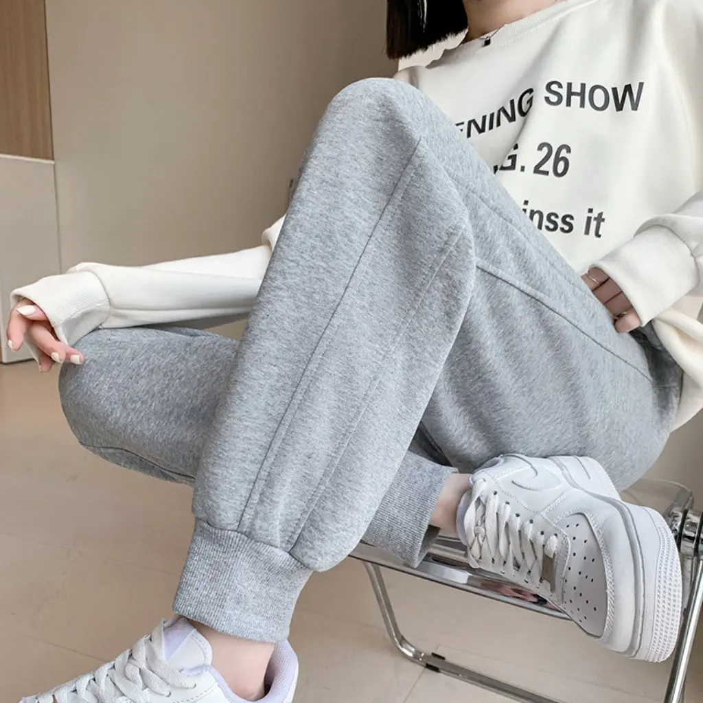 

Gray Sweatpants for Women plus Size Comfortable Slimming Look Leggings Suitable for 100kg to 120kg Autum Fashion