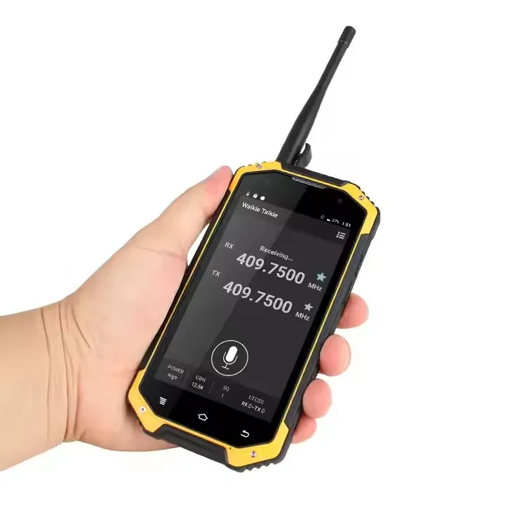 Kwaliteit 4.7 Inch W3 IP68 Waterdichte Robuuste 4G Slimme Mobiele Telefoon Met Global Walkie Talkie Radio VHF Voor Radio GPS