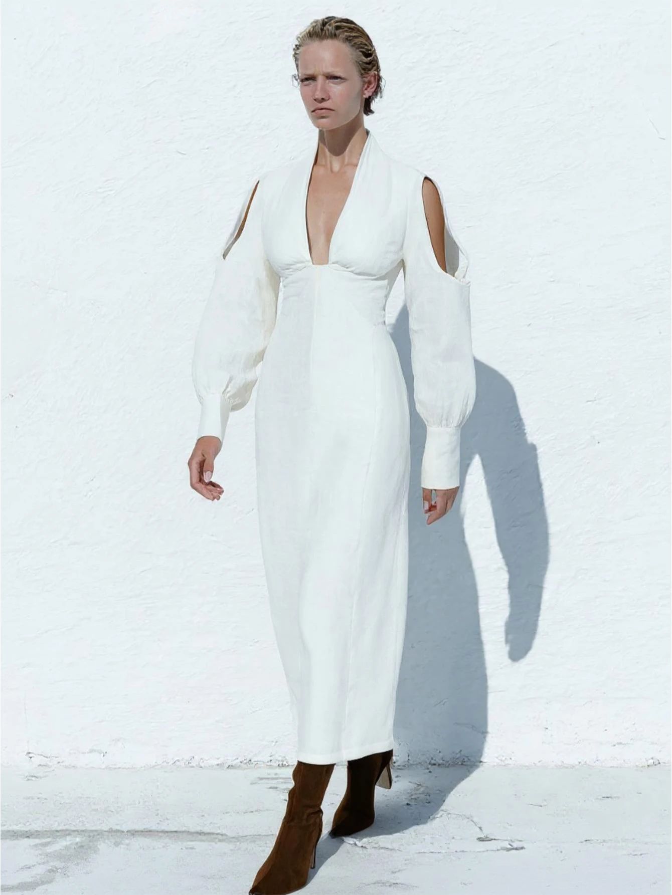 Lange damesjurk, sexy chique uitgesneden pofmouwen, diepe hals, midi-sla-afwerking, zomer-herfstjurk