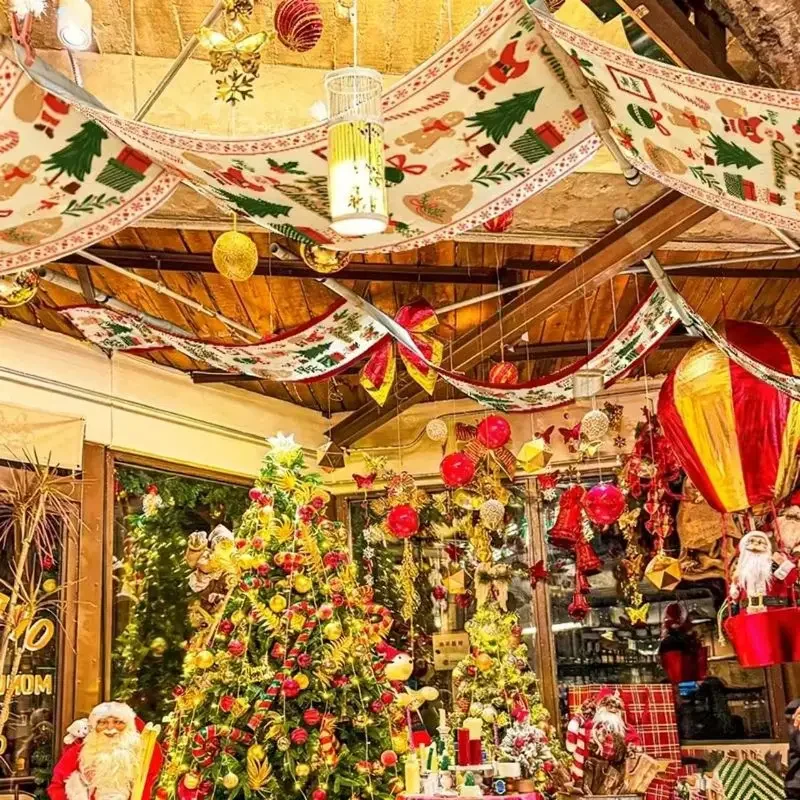 Christmas Wave Flag Santa Claus Ceiling Hanging Banner Merry Xmas Decor for Shop Cafe Home Roof Holiday Party Navidad Ornament
