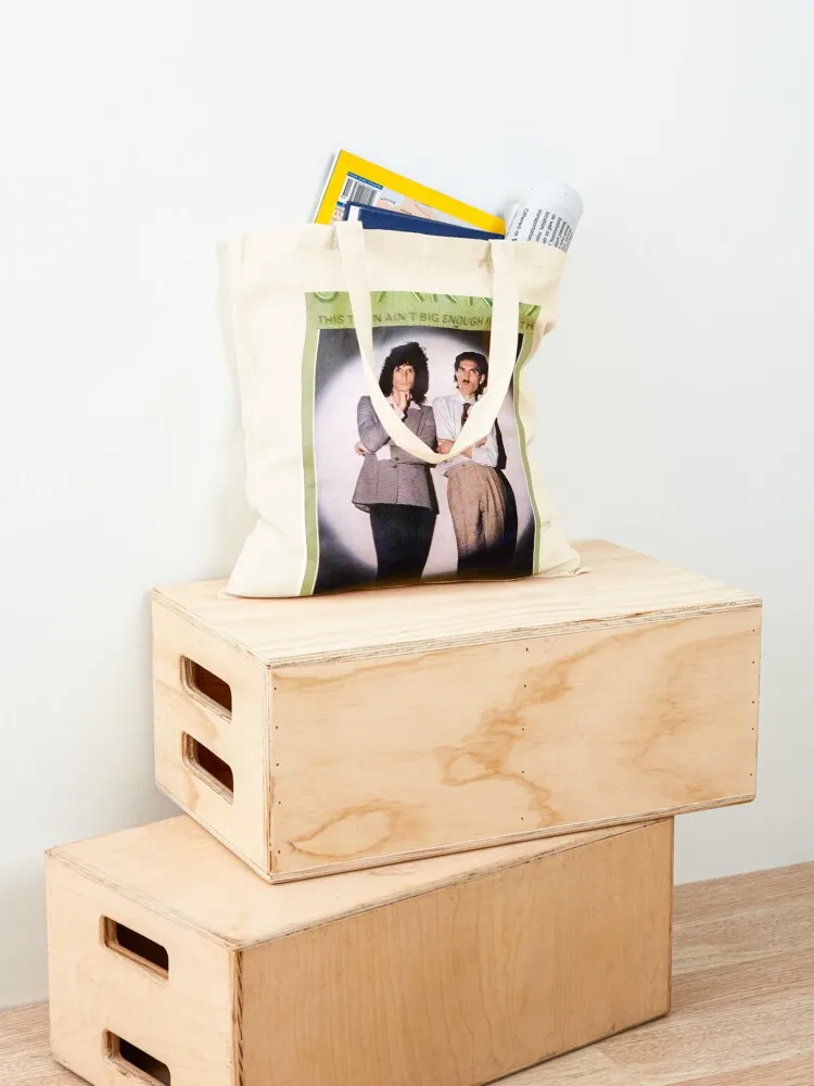 سباركس، هذا المدينة ليست كبيرة بما يكفي لكلاهما، حقيبة كيمونو ماي هاوس ذات الغطاء الخلفي