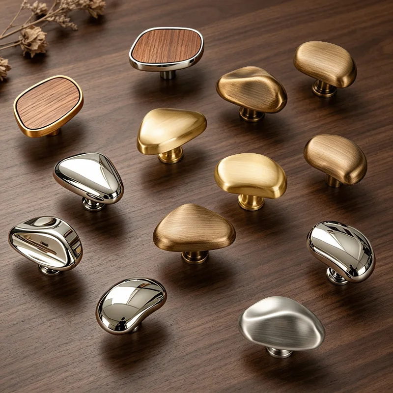 Light Luxury Single-Hole Drawer Knob Available in Antique Bronze, Bright Silver Cabinet/Dresser Pull Handle, Furniture Hardware