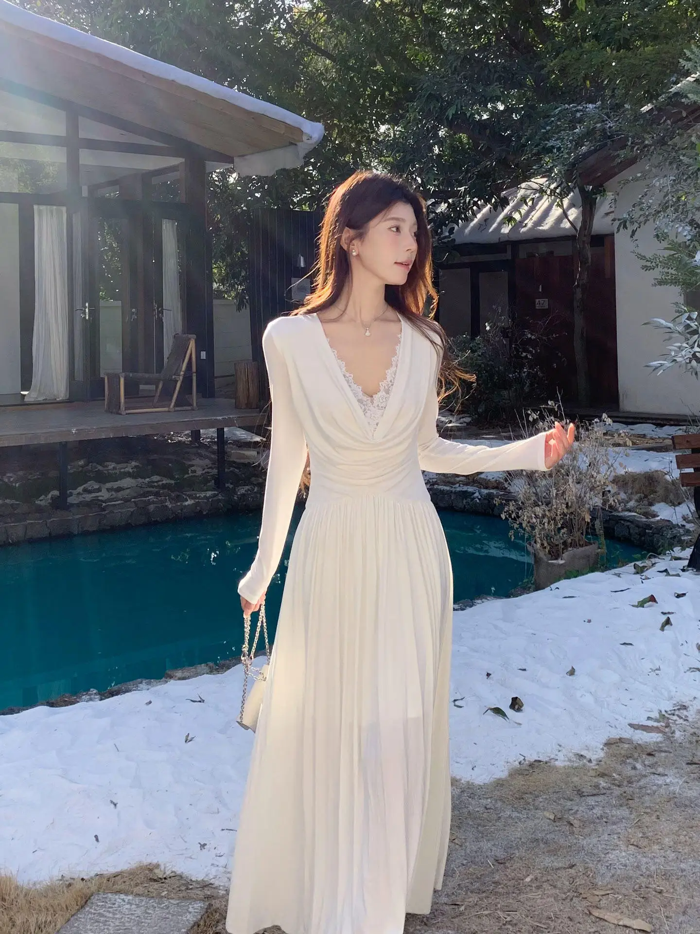 

Slimming A-Line Long Dr White V-Ne Long Sve Women's Dr Knowfeel Studio Simple Sle Casual Wear for Ladies