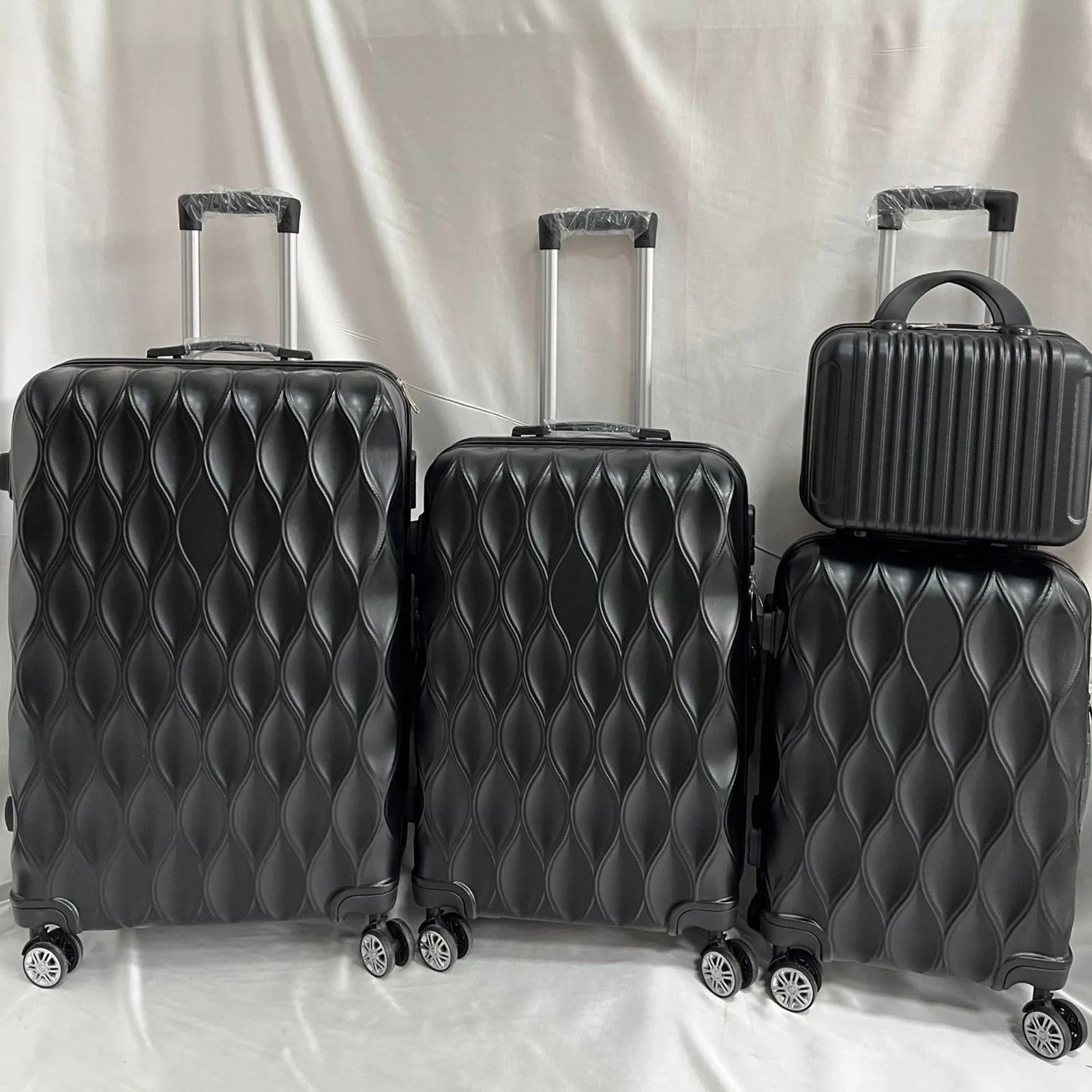 4 Pcs/Set Suitcase Set Different Sizes Large Hard Shell Waterproof Telescopic Handle Spinner Wheel TSA Lock 14/20/24/28 Inch