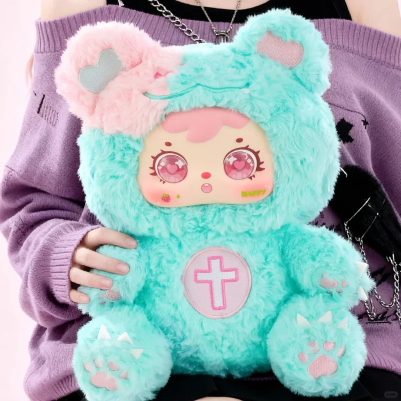Authentic Samuel 400% Bear Critical Hit Series Vinyl Plush Blind
