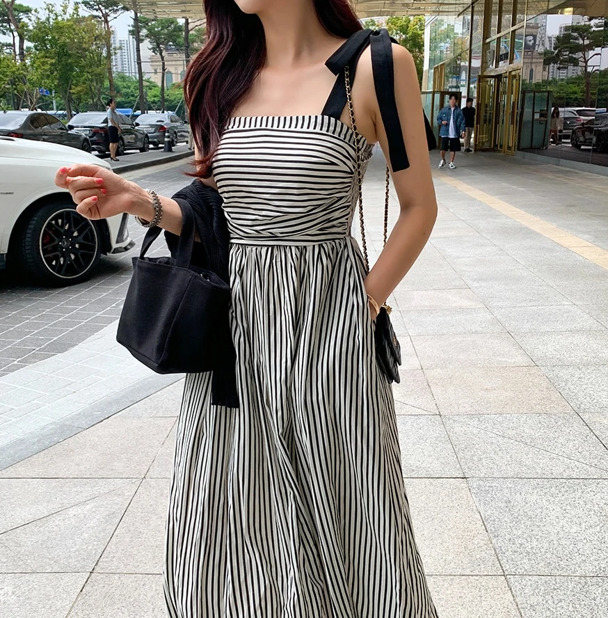 REALEFT Vintage Striped Strapless Women's Long Dresses Pockets 2025 New High Waist Casual Loose Bow A-line Tank Dress for Womens