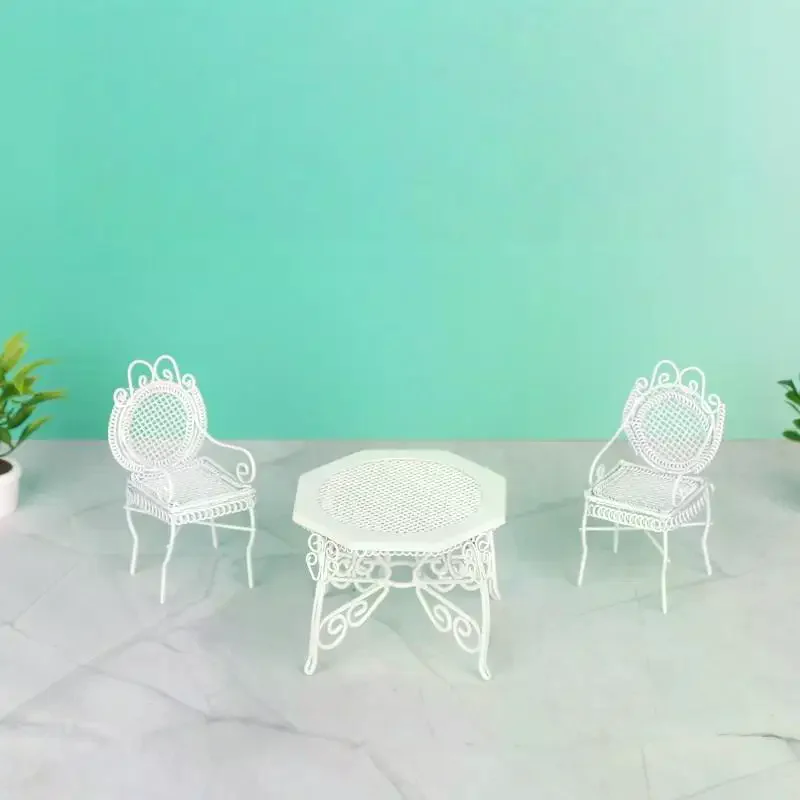 Mini Table et chaise octogonales en fer, 3 pièces, modèle 1/12, ensemble de meubles miniatures pour maison de poupée, jouet de jeu pour enfants