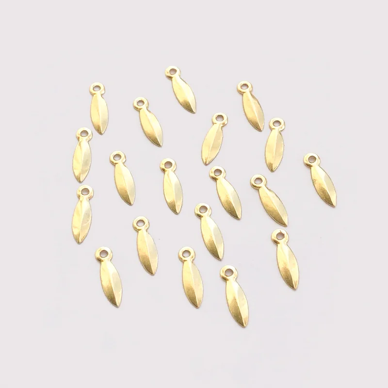 14k Gold Filled 2.7X9.6 mm Leaf Charm Jewellery Findings Charm / Pendant, 1.1mm hole Jewelry Accessories Wholesale