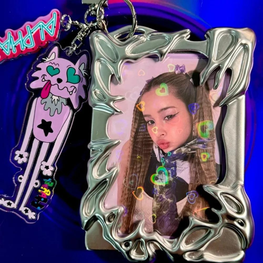 

Серебристый Металлический Чехол для карт с металлической текстурой, необычная фотография особой формы с гальваническим покрытием