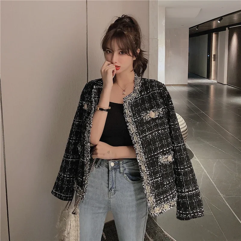 Retro short small Fragrance Jacket Women 2023 Autumn New Korean fashion French jacket Women loose tweed temperament top Female