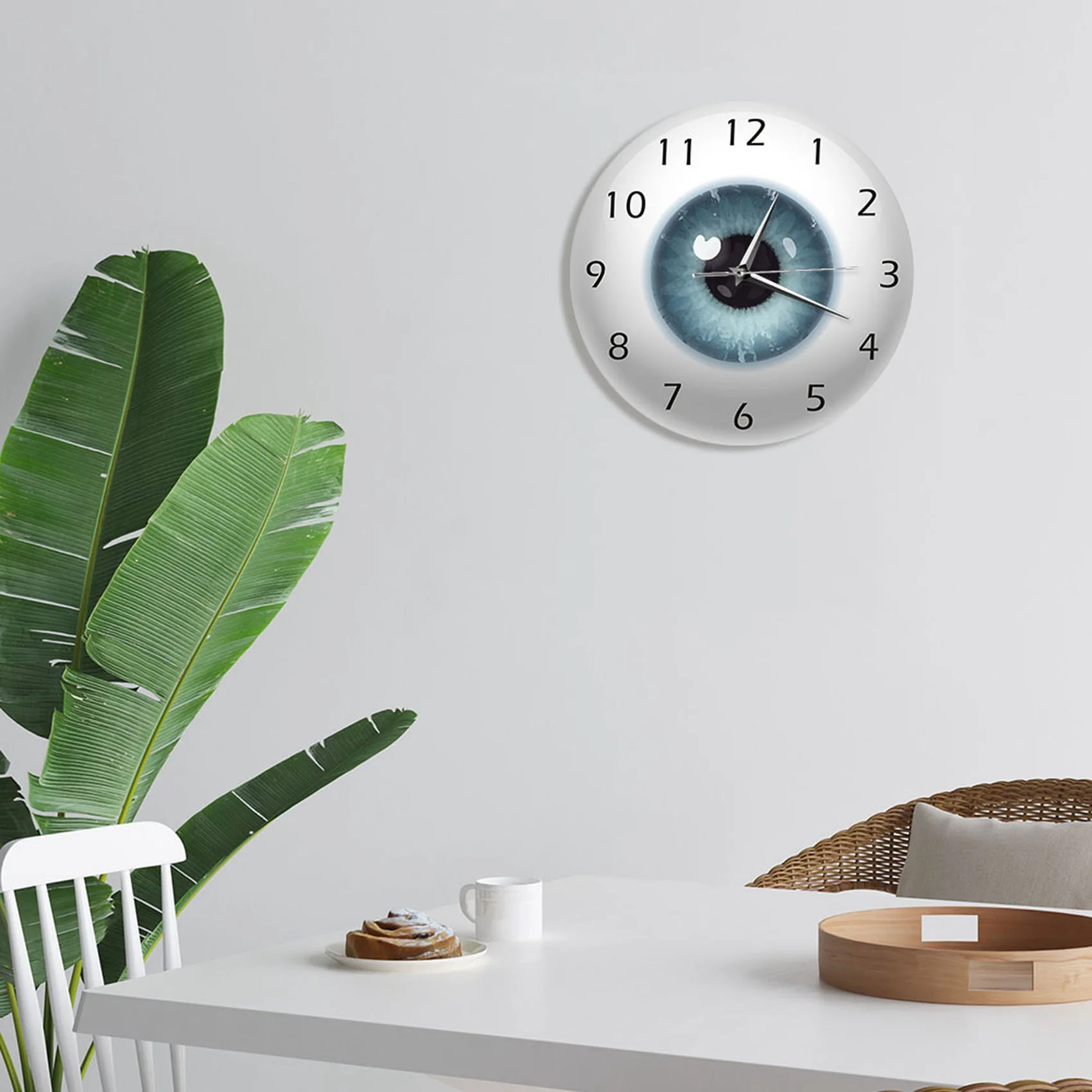 the Eye Eyeball with Beauty Contact Pupil Core Sight View Ophthalmology Mute Wall Clock Optical Store Novelty Wall Watch