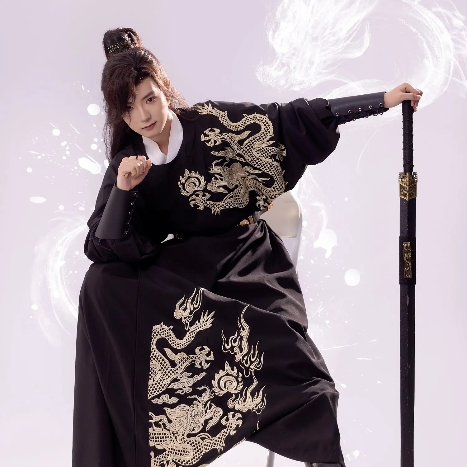 New Autumn And Winter Adult Retro Style Embroidered Round Neck Robe Tang Dynasty Ancient Costume For Men Cosplay Dress