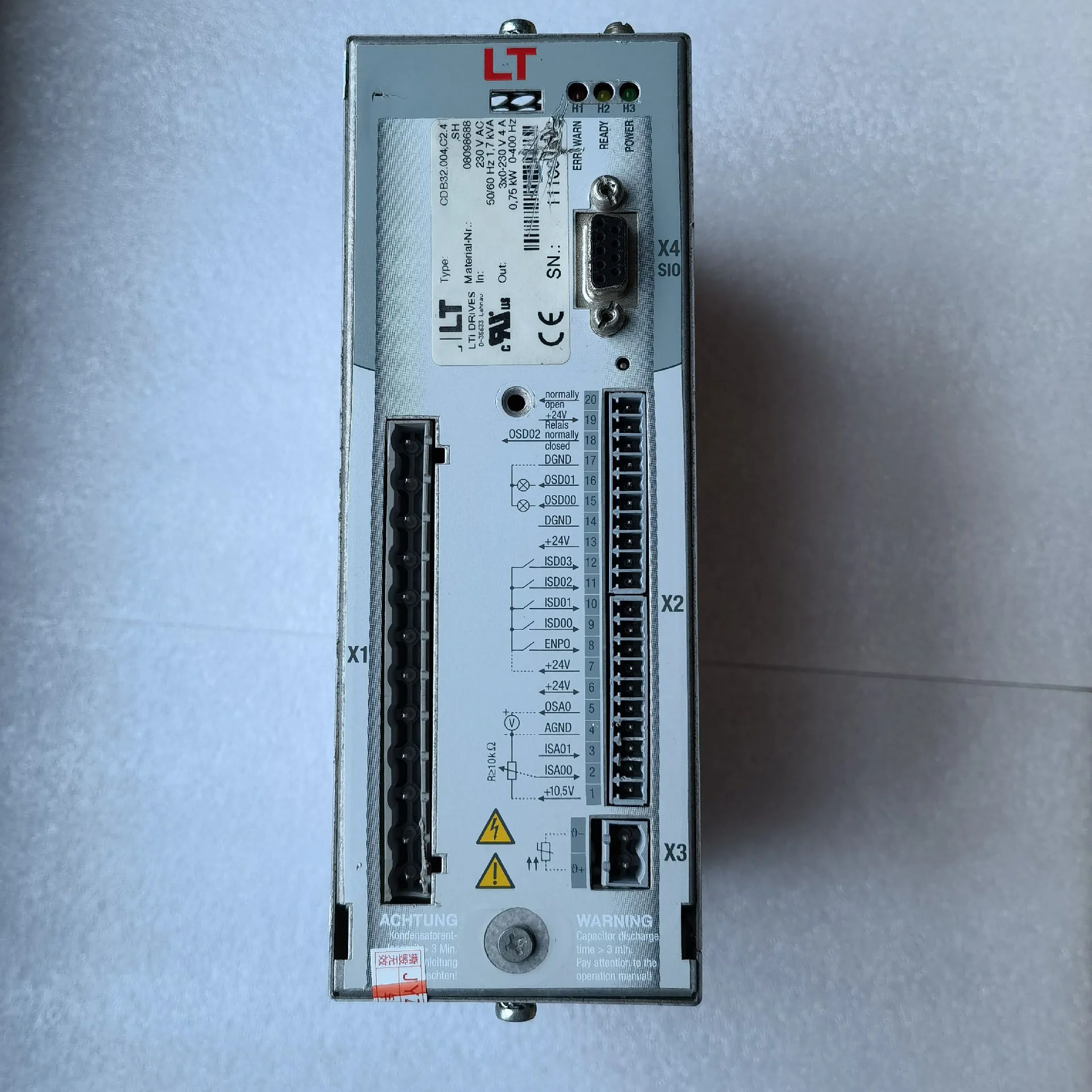 

CDB32.004.C2.4.SH Servo Drive for LUST CDB32.004.C2.4.SH