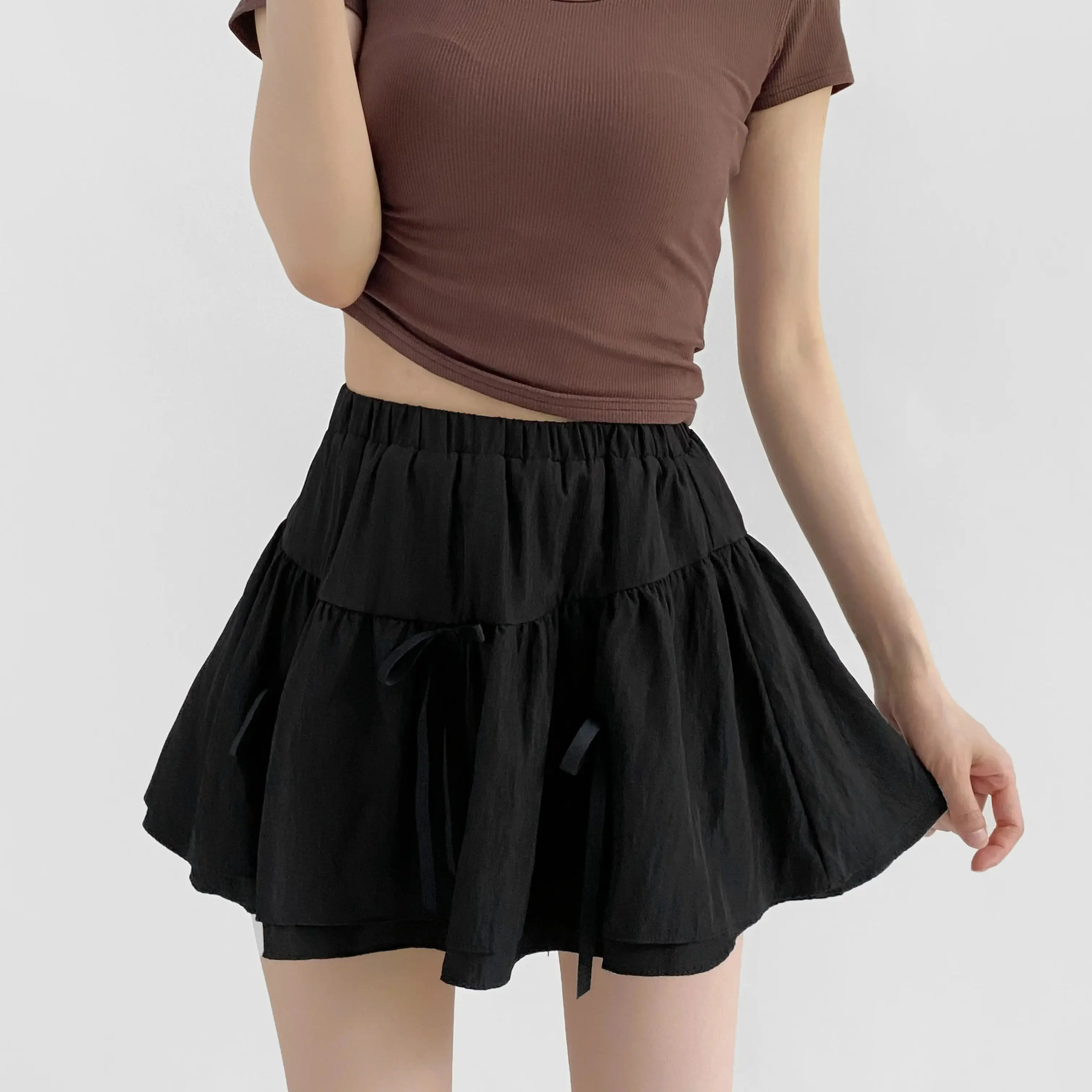 2025 Sweet Women White 3D Bow Cake Gonna Elastico in vita Saia Ball Gown Swing Mini Gonna corta Ragazza Nera con fodera di pantaloncini