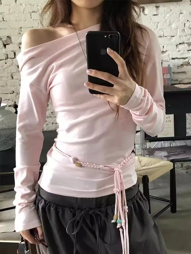 

French Retro Pink Girl Slanted Shoulder Long-sleeved T-shirt New Slim-fit Top