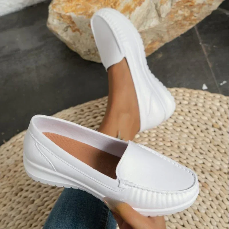 2024NewSpring and Autumn Fashion Soft Sole Comfortable Thick Elevated Round Head Casual Women\'s Slope Heel Flat Floor Shoes