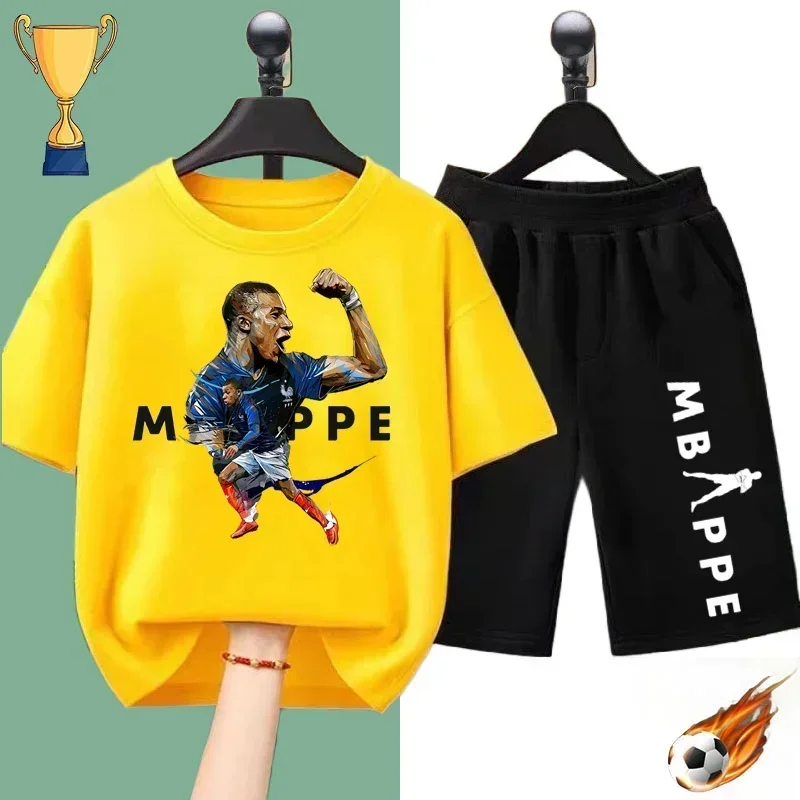 T-shirt de Coupe du Monde de Football Imprimé pour Enfant Garçon et Fille, Ensemble de dehors à Manches Courtes, Deux Maillots Décontractés