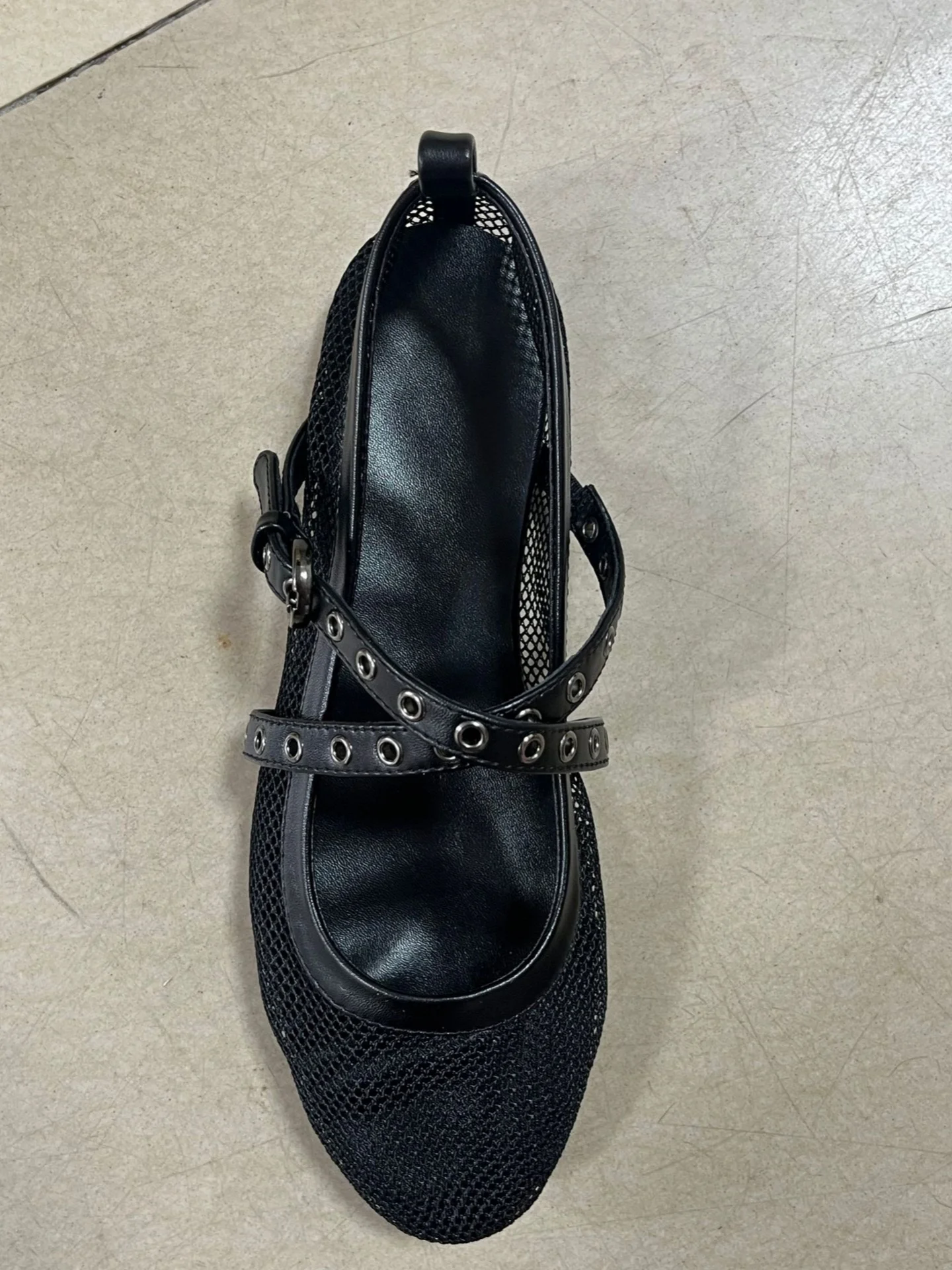 Women's Black Mesh Flat Sandals  Eyelet Criss Cross Straps Breathable Stylish Perfect Summer Daily Casual Large Size Ladies Shoe