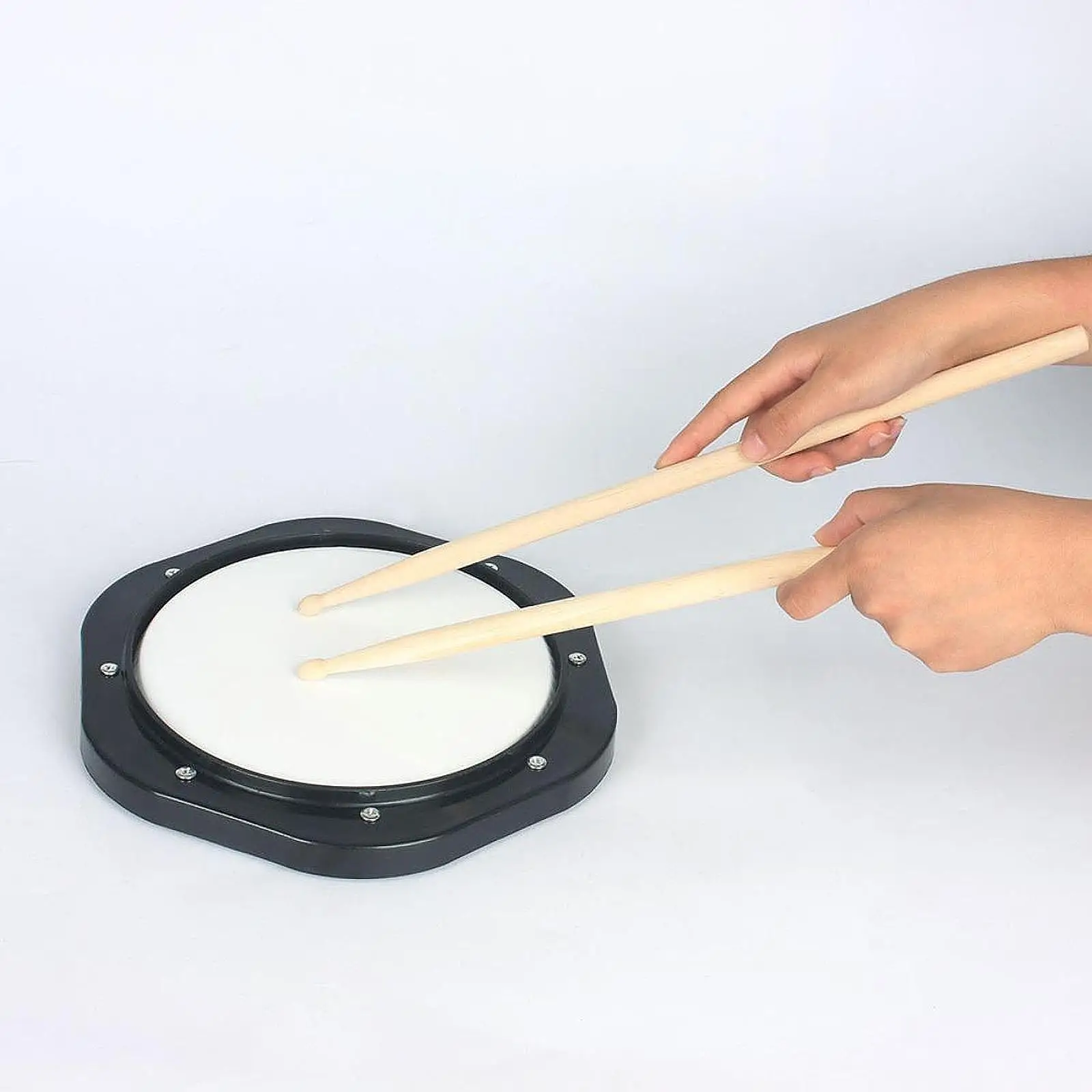 

10 inch Dumb Drum Pad Silent Drum Pad with 2 Drumsticks with Zippered Carrying