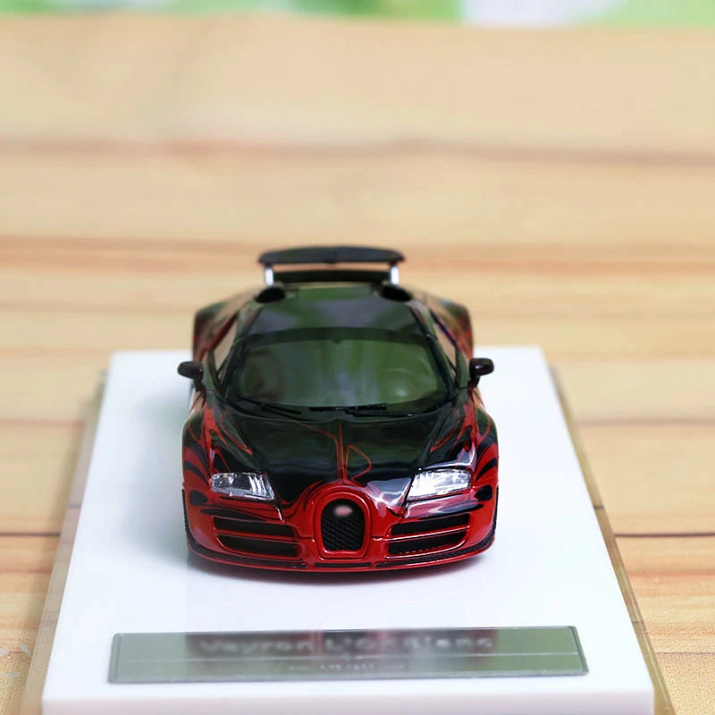 LJM 1:64 Veyron resin car model static collection