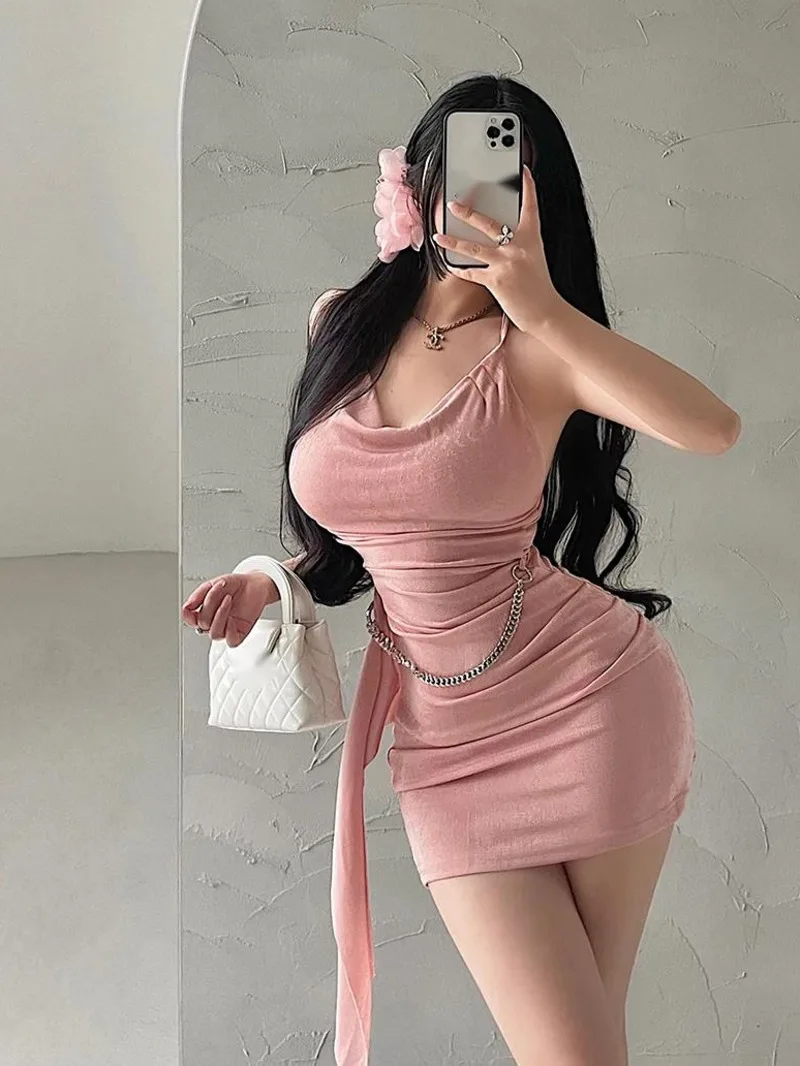 

Pure Desire Sexy Chain Strap Folded Pile Collar Hanging Neck Dress Elegant Short Fashion Sexy Korean Women Tops 2024 New S8ET