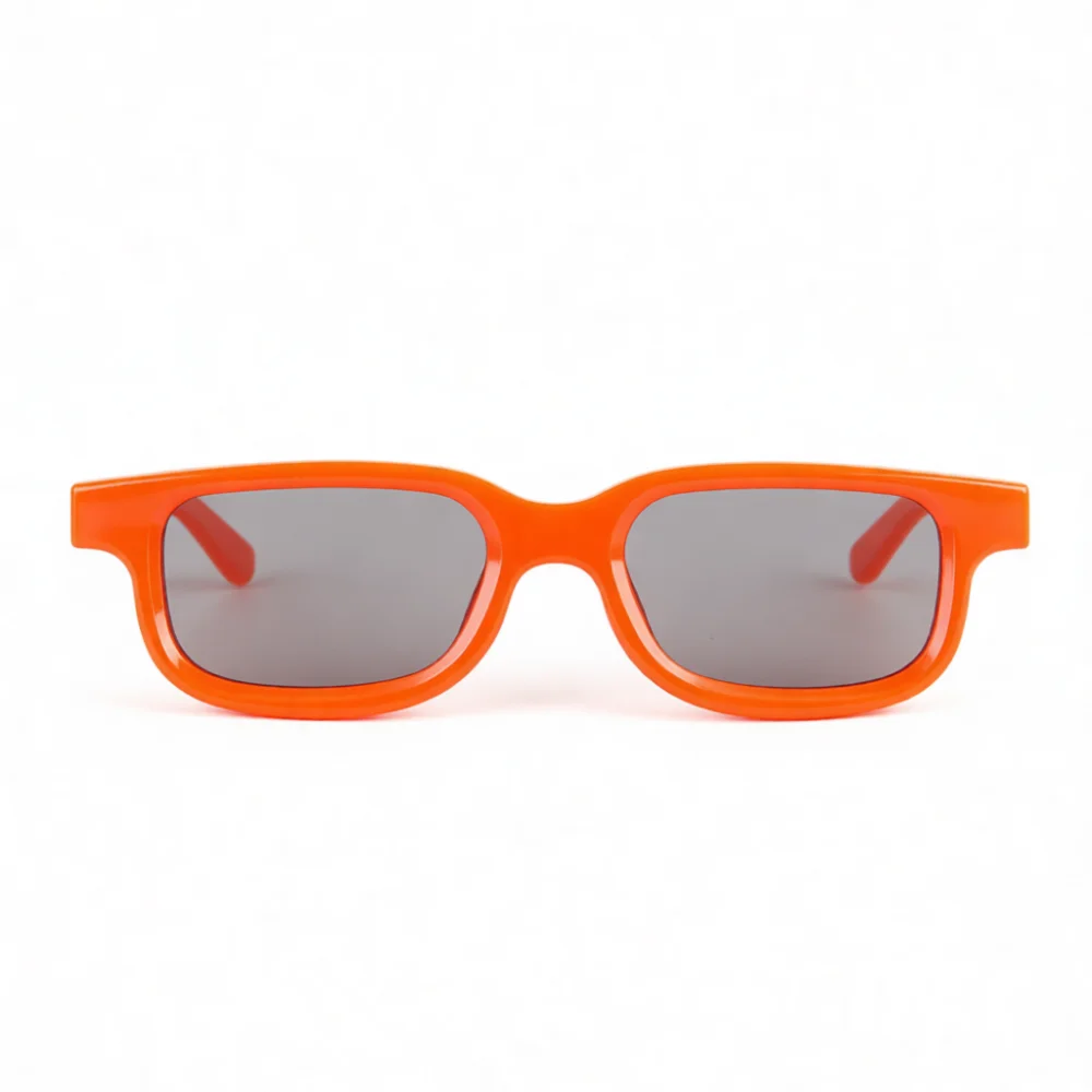 Practical Passive Polarized 3D Clip On Lens Universal Lightweight Fit Over Prescription Glasses For Cinema Watching
