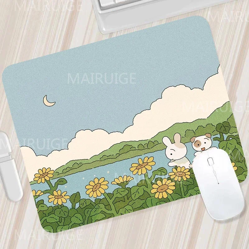 Rabbit Small Mouse Pads Flower Carpets Cute Desk Mats Kawaii Tulip Gaming Accessory Gamer Computer Desk Setup Office Rug Playmat