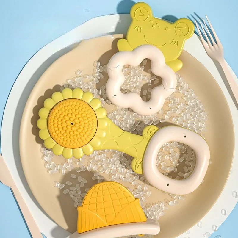 Newborn baby soft teething gel gift box, 0-3-year-old baby early education grasping rattle educational toy gift set