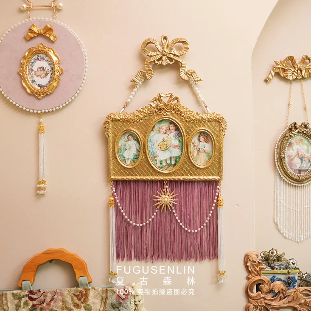 

Ретро европейская золотая тисненая фоторамка светло-розовая кисточка жемчужная настенная фоторамка резной настенный набор