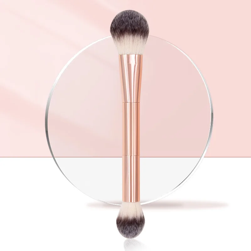 Pinceau à double tête pour fond de teint, correcteur, fard à joues, liquide, cheveux doux et denses, outils cosmétiques pour le visage, 1 pièce