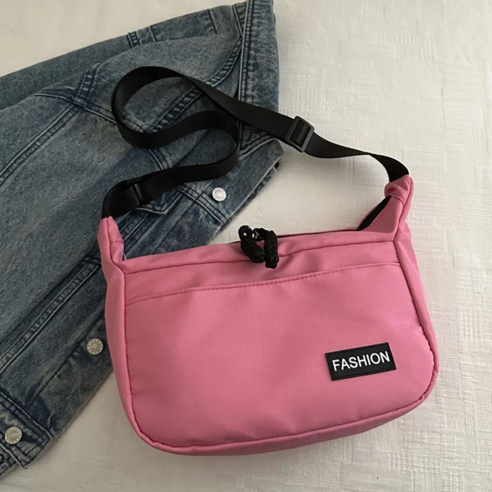 

Fashion Korean Style Square Message Bag Causal Large Capacity Nylon Crossbody Bag Solid Color Sports Shoulder Bag Outdoor