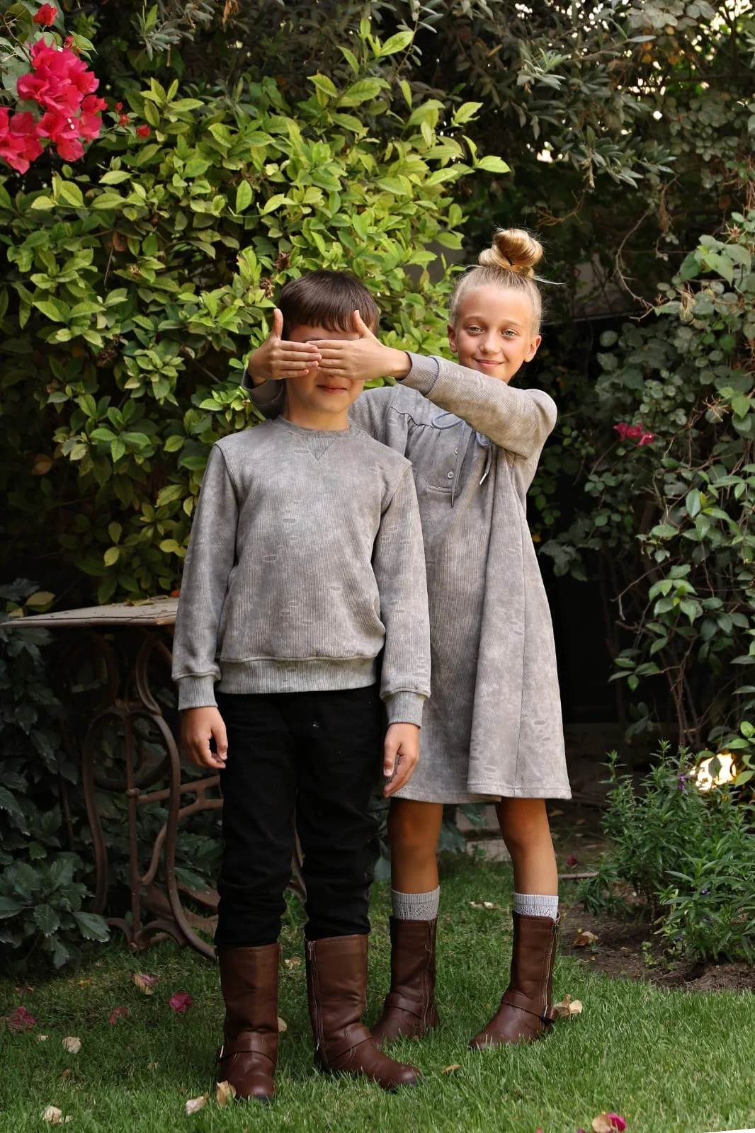 2025 البريد AW موضة التعادل مصبوغ القطن أبلى الفتيات مقنعين فستان التنانير الفتيان الأخوات عطلة مطابقة الملابس إرجاع مجاني #5