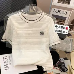 女性のカジュアルなシルクニットTシャツ,花の刺繍の夏のTシャツ,ダイヤモンドの豪華なデザイナーの服,韓国のファッション,ショートTシャツ