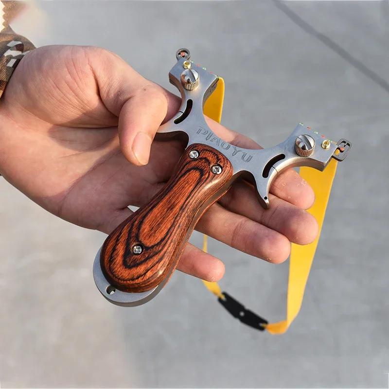

High Quality Stainless Steel Metal Professional Slingshot Wooden Patch Non-slip Comfortable Shooting Slingshot
