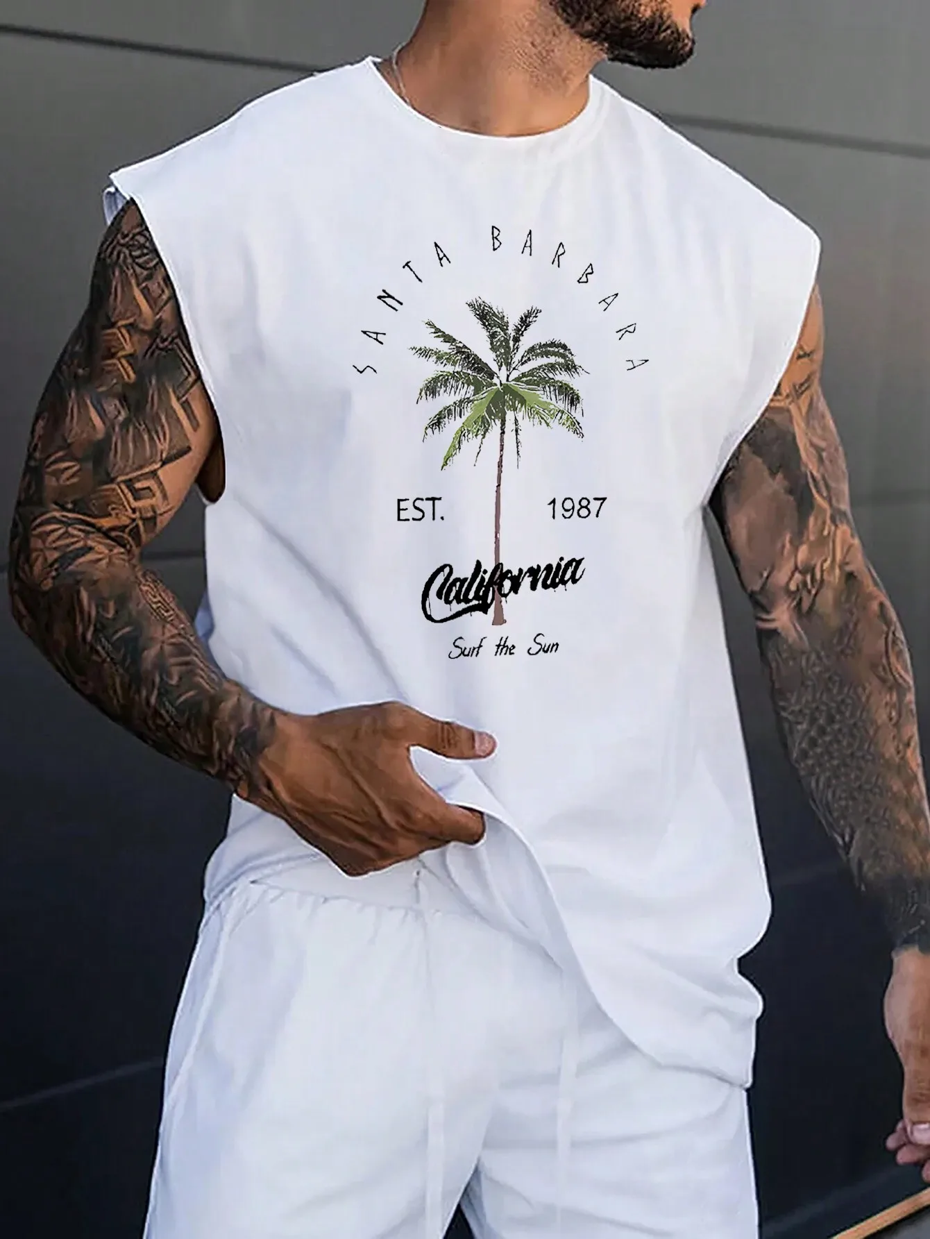 

Men's White Sleeveless Tank with Palm Tree Graphic, Casual Vacation Style