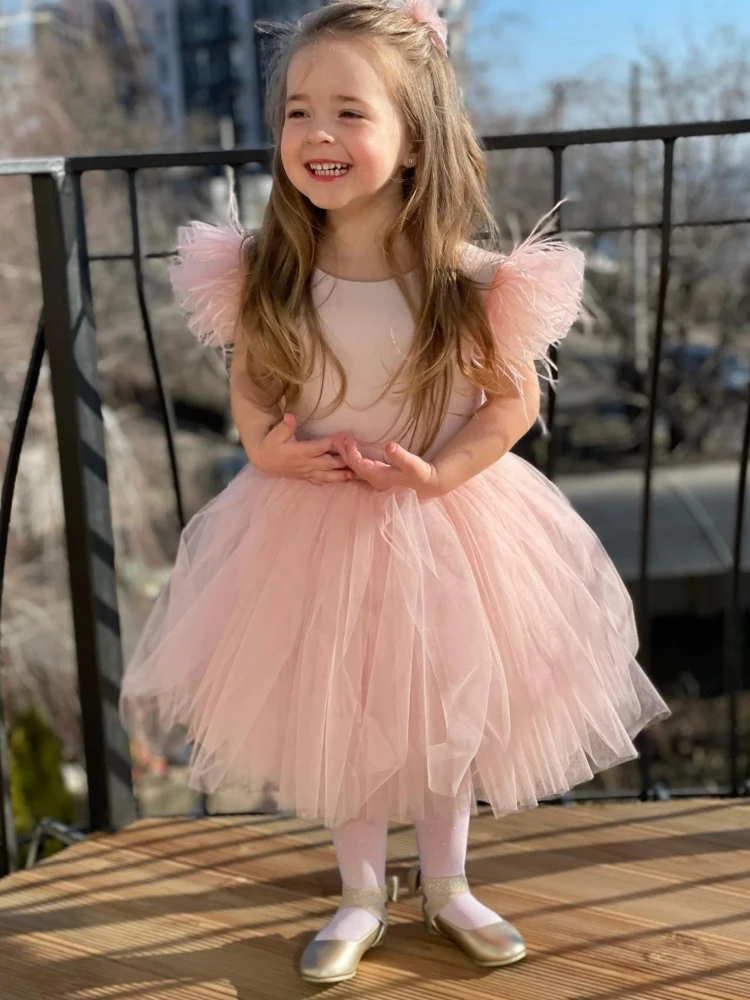 Pink Flower Girl Dresses Satin Top Tulle Puffy Skirt With Bow Feather Shoulder Sleeve For Wedding Birthday First Communion Gowns