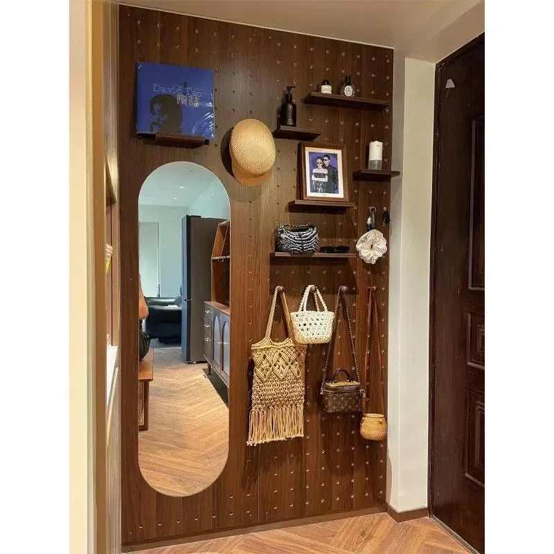 Creative Solid Wood Pegboard Wall Shelf for Entryway Kids Room Homestay Storage and Decorative Display Rack