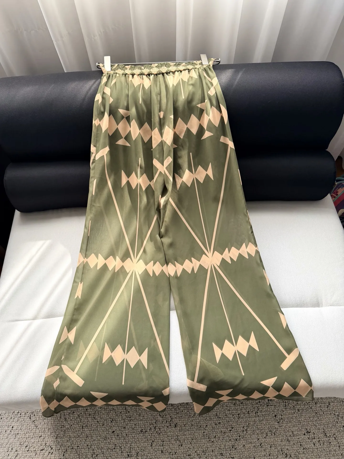 2026 Summer New Geometric Pattern Pants