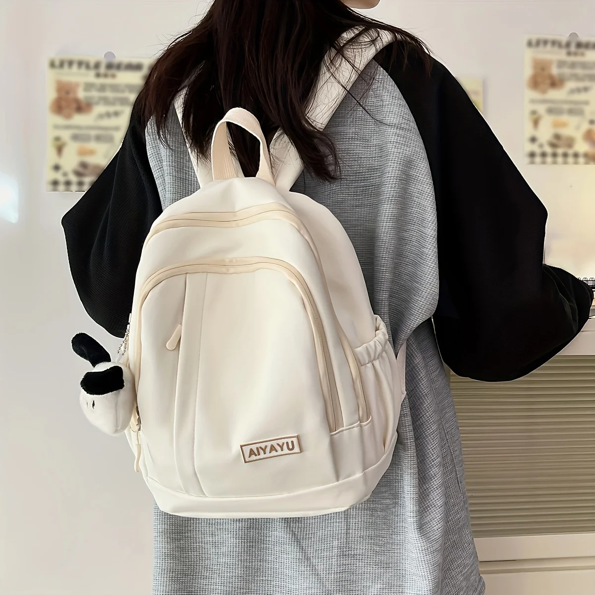 New small schoolbags for college students, simple and versatile girls' backpacks for travel, small fresh backpacks, teenagers' sense backpacks