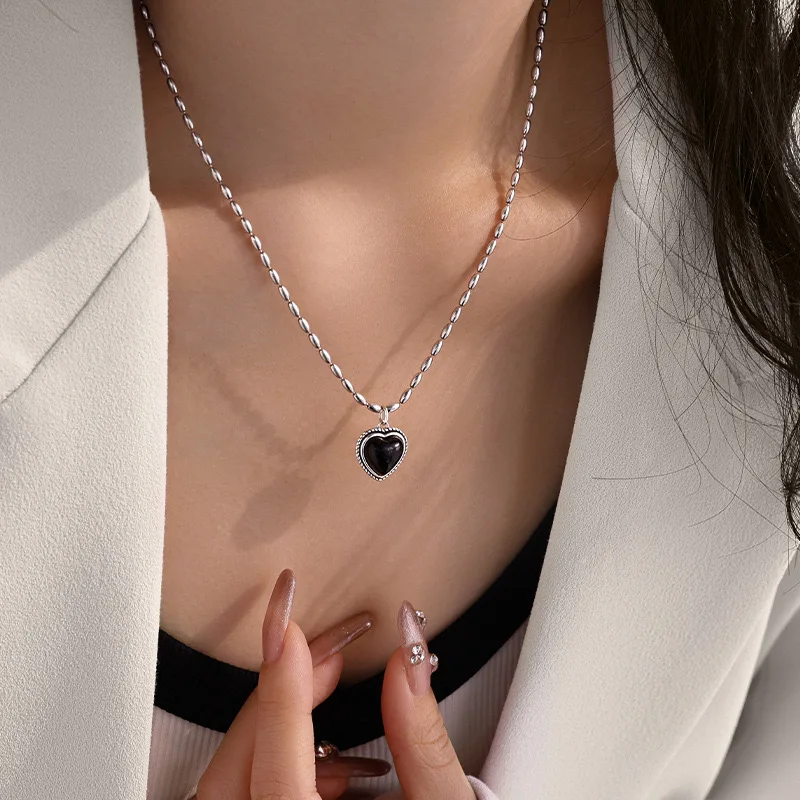 

S925 Sterling Silver Necklace For Women Fashion Minimalist Pendant Necklaces Charm Simple Black Heart Necklace Birthday Gift