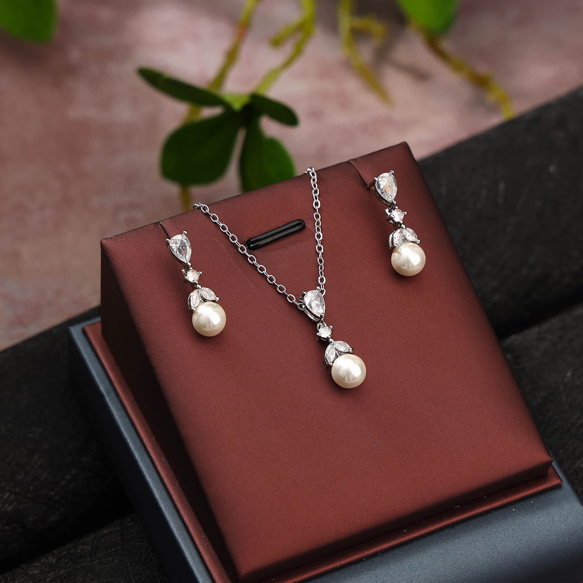 Pearl cube zirconia necklace earrings set, prom costume jewelry gifts