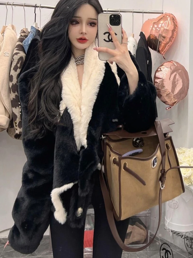 معطف فرو نسائي صديق للبيئة 2024 شتاء جديد مخملي ناعم دافئ أنيق شاب غير منتظم فرو جلدي متكامل Jaet