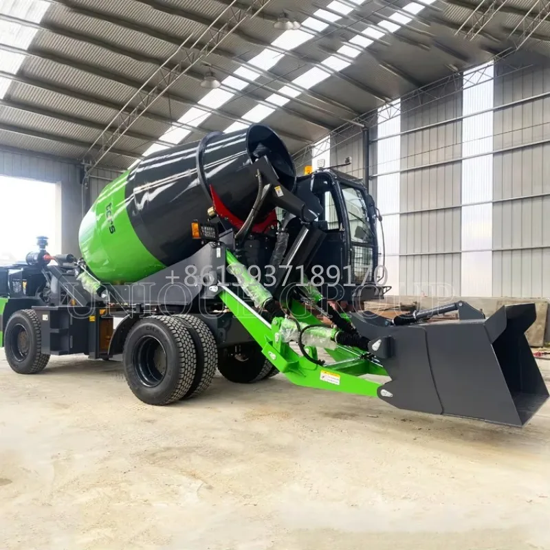 New Design 4CBM Concrete Mixer Truck with Self Loading Hopper