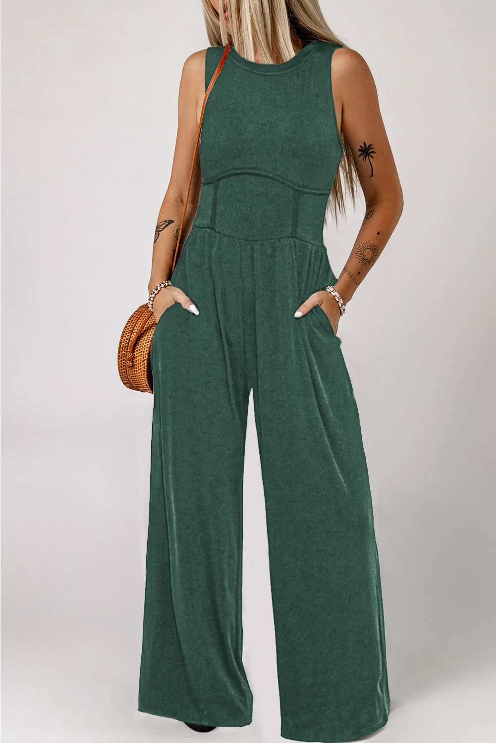 Effen Kleur Ronde Hals Cinched Taille Mouwloze Wijde Pijpen Jumpsuit Met Zakken